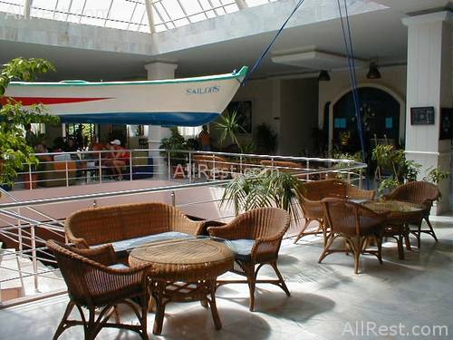 Sailors Beach Club 14